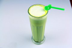 厨王世家小吃培训-抹茶奶茶作品